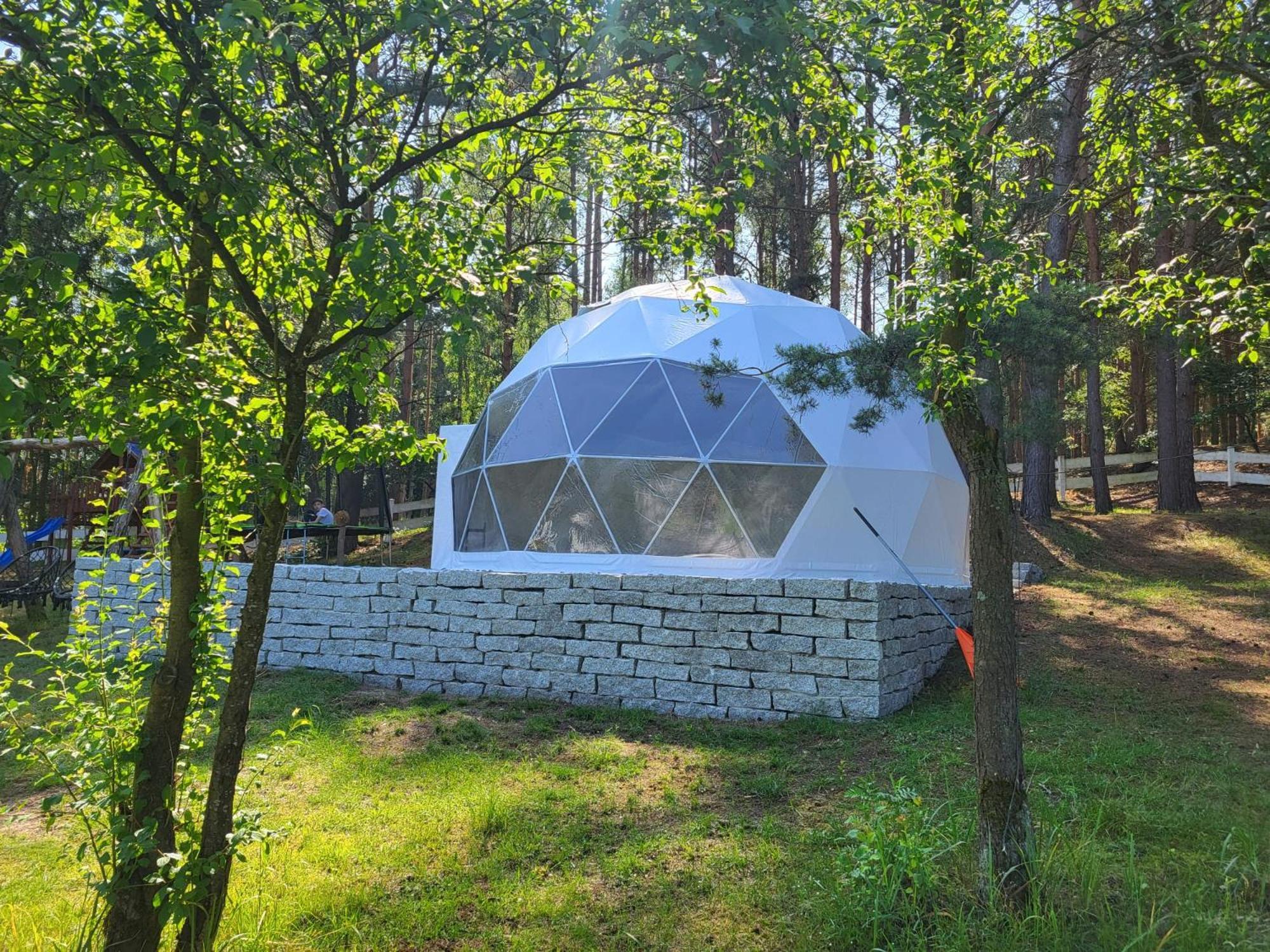 Отель Glamping Pod Orlem Cedynia Экстерьер фото